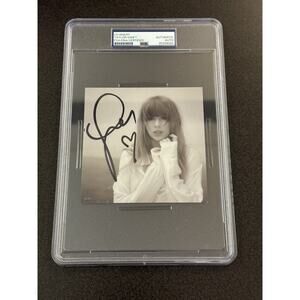 Taylor Swift Signed Tortured Poets Encapsulated CD PSA DNA Autograph HEART 062